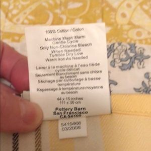 Pottery Barn Accents - 4 Pottery Barn Stripe Window Valances Yellow/Beige Pottery Barn Accents - 4 Pottery Barn Stripe Window Valances Yellow/Beige
